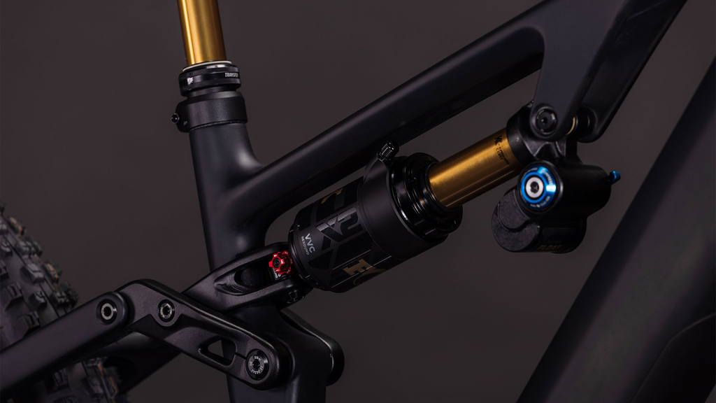 Cube AMS Hybrid ONE77 C:62 AT 600X  carbon´n´gold (2026)