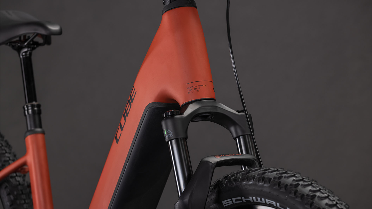 Cube Reaction Hybrid Race 800 Easy Entry amber´n´black (2026)