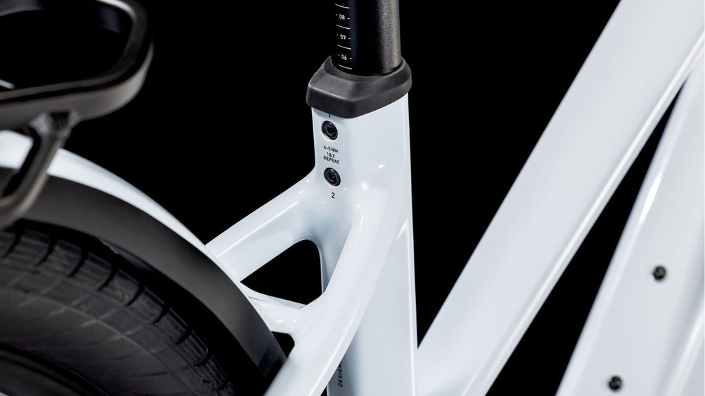 Cube Kathmandu Hybrid ONE 800 Lady polarwhite´n´black